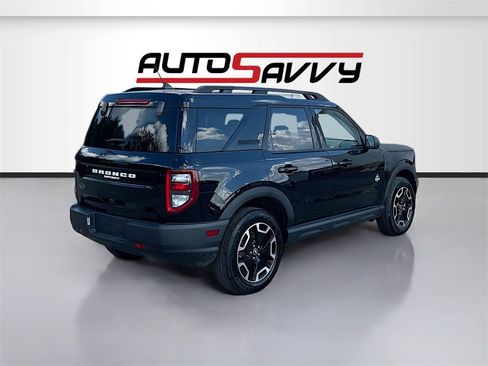 Used 2023 Ford Bronco Sport Outer Banks w/ Tech Package image 7