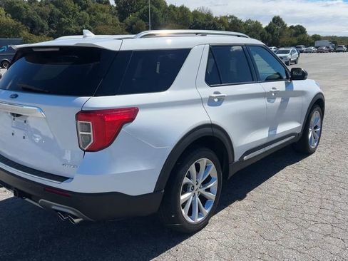 Used 2022 Ford Explorer Platinum w/ Equipment Group 601A image 53