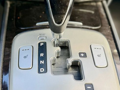 Used 2012 Hyundai Genesis 3.8 w/ Premium Pkg image 15