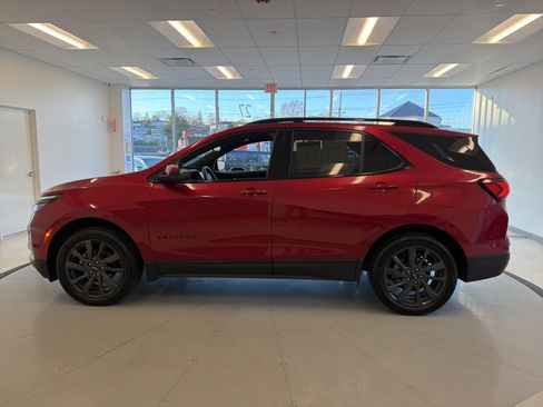 Used 2022 Chevrolet Equinox RS image 64