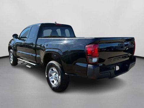 Used 2023 Toyota Tacoma SR RWD image 8