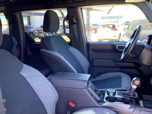 Used 2025 Ford Bronco Big Bend image 8