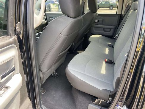 Used 2024 RAM 1500 Classic SLT AWD/4WD image 12