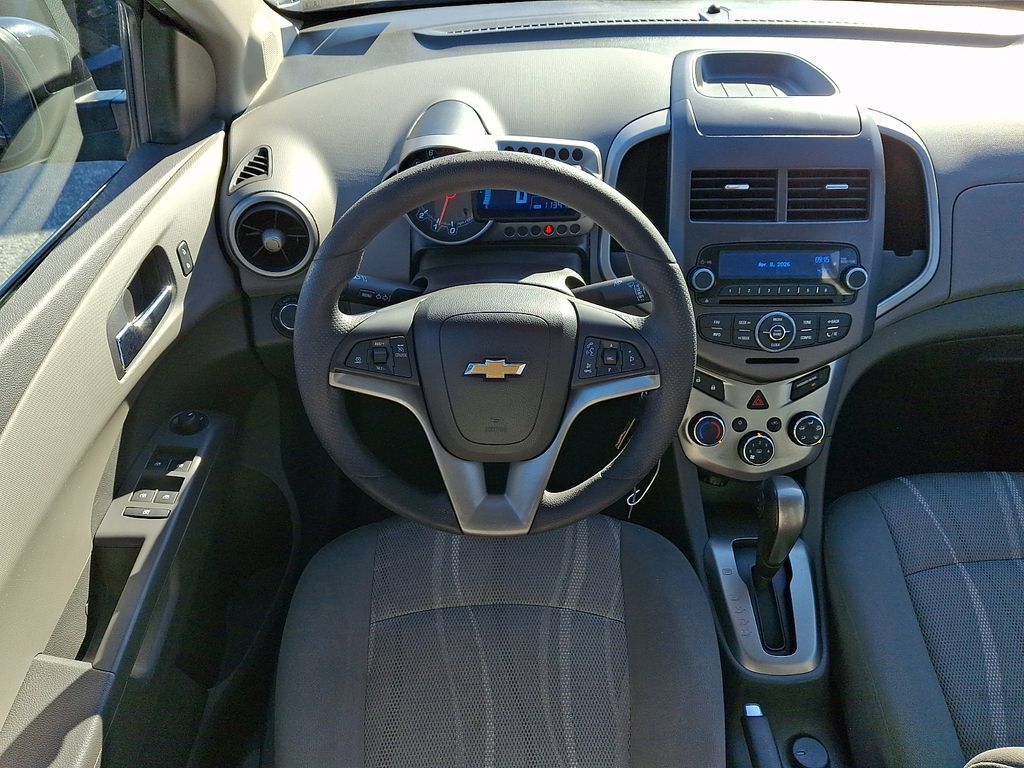 Used 2015 Chevrolet Sonic LT FWD image 13