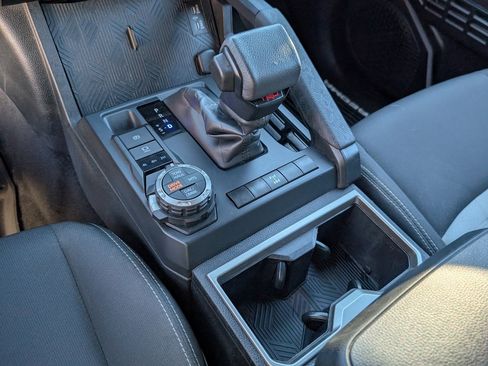 Used 2025 Toyota Tacoma TRD Off-Road image 16