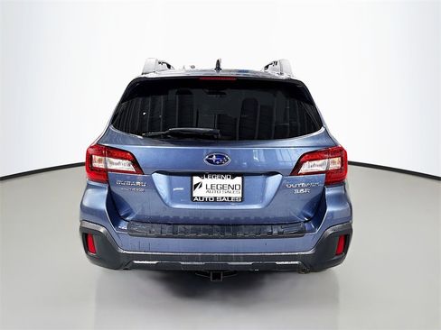 Used 2018 Subaru Outback 3.6R Limited w/ Popular Package #2 image 8