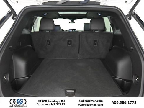 Used 2023 Chevrolet Blazer Premier w/ Driver Confidence II Package AWD/4WD image 21
