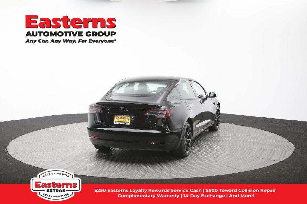 Used 2023 Tesla Model 3 Standard Range RWD image 35