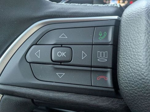 New 2025 Jeep Grand Cherokee L Limited w/ Black Appearance Package image 15