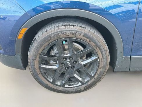 Used 2022 Chevrolet Blazer LT FWD image 14