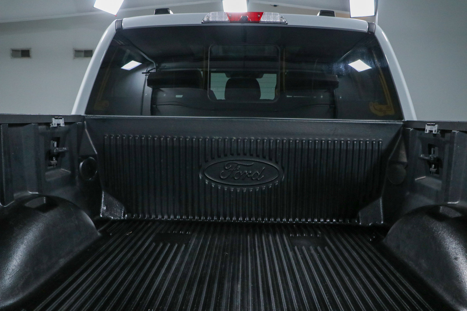 Used 2023 Ford F150 Lariat w/ Equipment Group 502A High AWD/4WD image 32