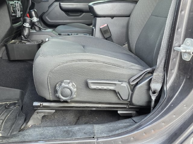 Used 2018 Jeep Wrangler Unlimited Sport S AWD/4WD image 15