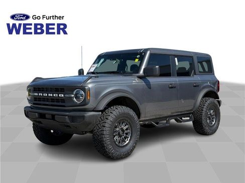 New 2026 Ford Bronco 4-Door AWD/4WD image 1