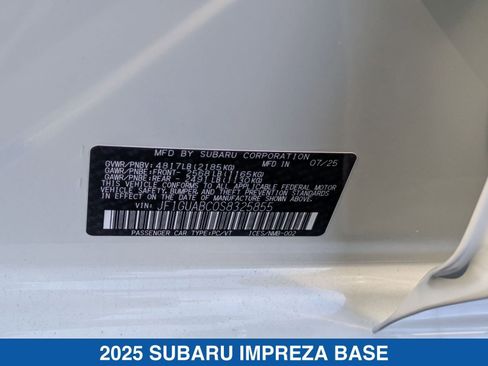 Certified 2025 Subaru Impreza 2.0i image 36