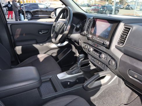 Certified 2024 Nissan Frontier SV w/ SV Convenience Package image 29