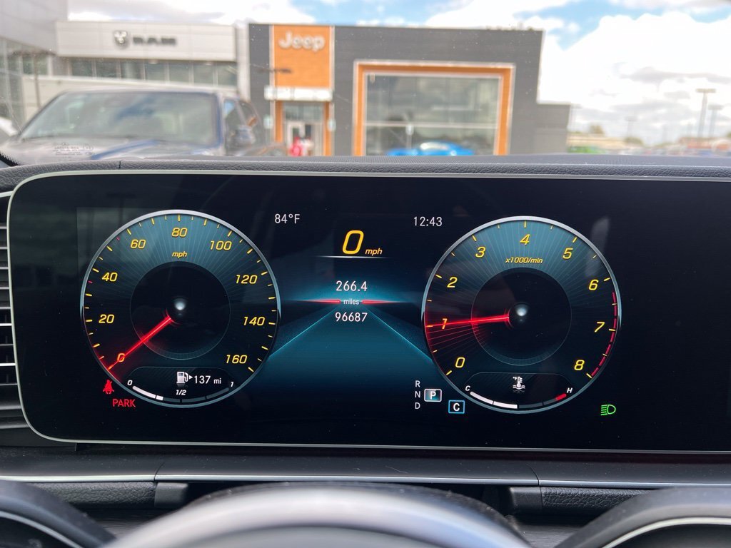 Used 2021 Mercedes-Benz GLE 350 4MATIC image 10