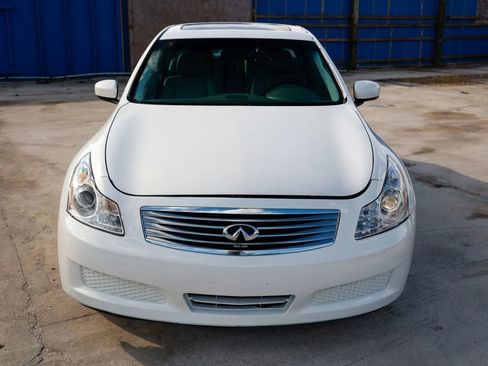 Used 2012 INFINITI G37 Journey w/ Premium Pkg image 11