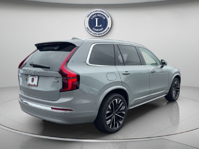 Certified 2026 Volvo XC90 B6 Plus AWD/4WD image 8