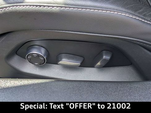 Used 2023 Chevrolet Corvette Stingray Preferred Cpe w/ Z51 Performance Package RWD image 17