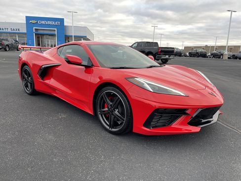 Certified 2025 Chevrolet Corvette Stingray Coupe w/ 1LT image 7