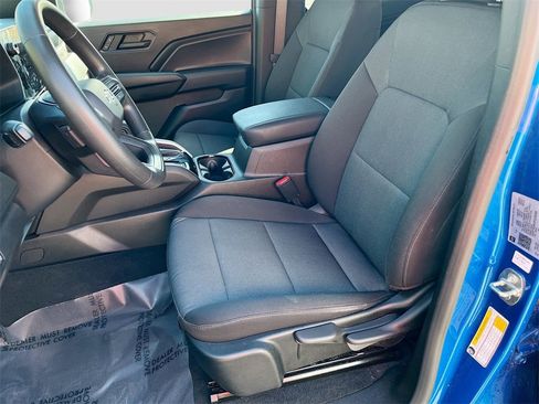 Used 2023 Chevrolet Colorado Trail Boss w/ Advanced Trailering Package image 20