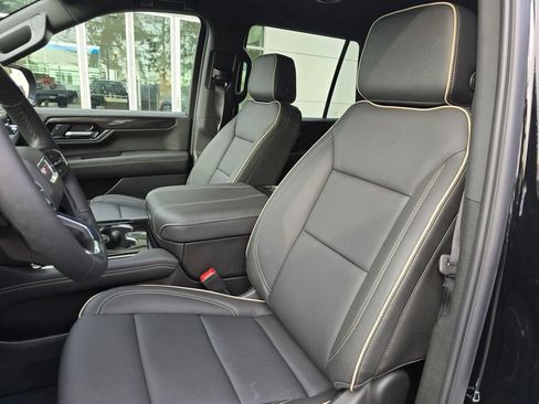 New 2026 GMC Yukon Elevation image 24