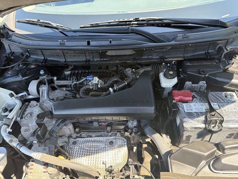 Used 2019 Nissan Rogue S w/ Special Edition Package AWD/4WD image 18
