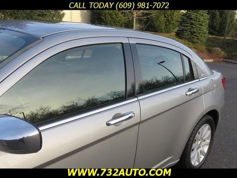 Used 2014 Chrysler 200 Limited w/ Sun/Sound Group image 29