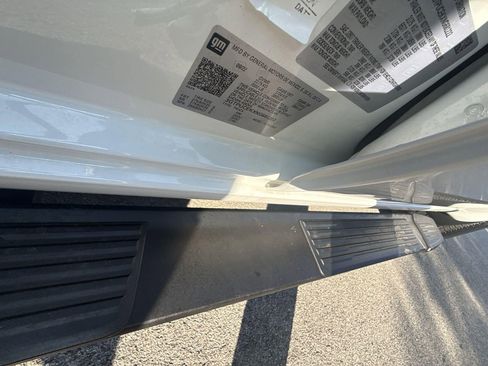 Used 2022 GMC Sierra 1500 Elevation image 38