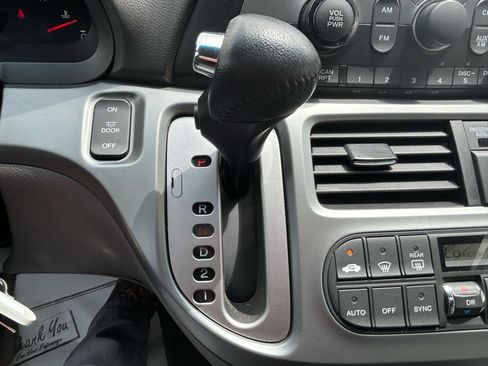 Used 2010 Honda Odyssey EX-L image 23