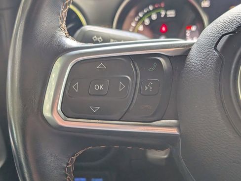 Used 2021 Jeep Wrangler Unlimited Sahara AWD/4WD image 23