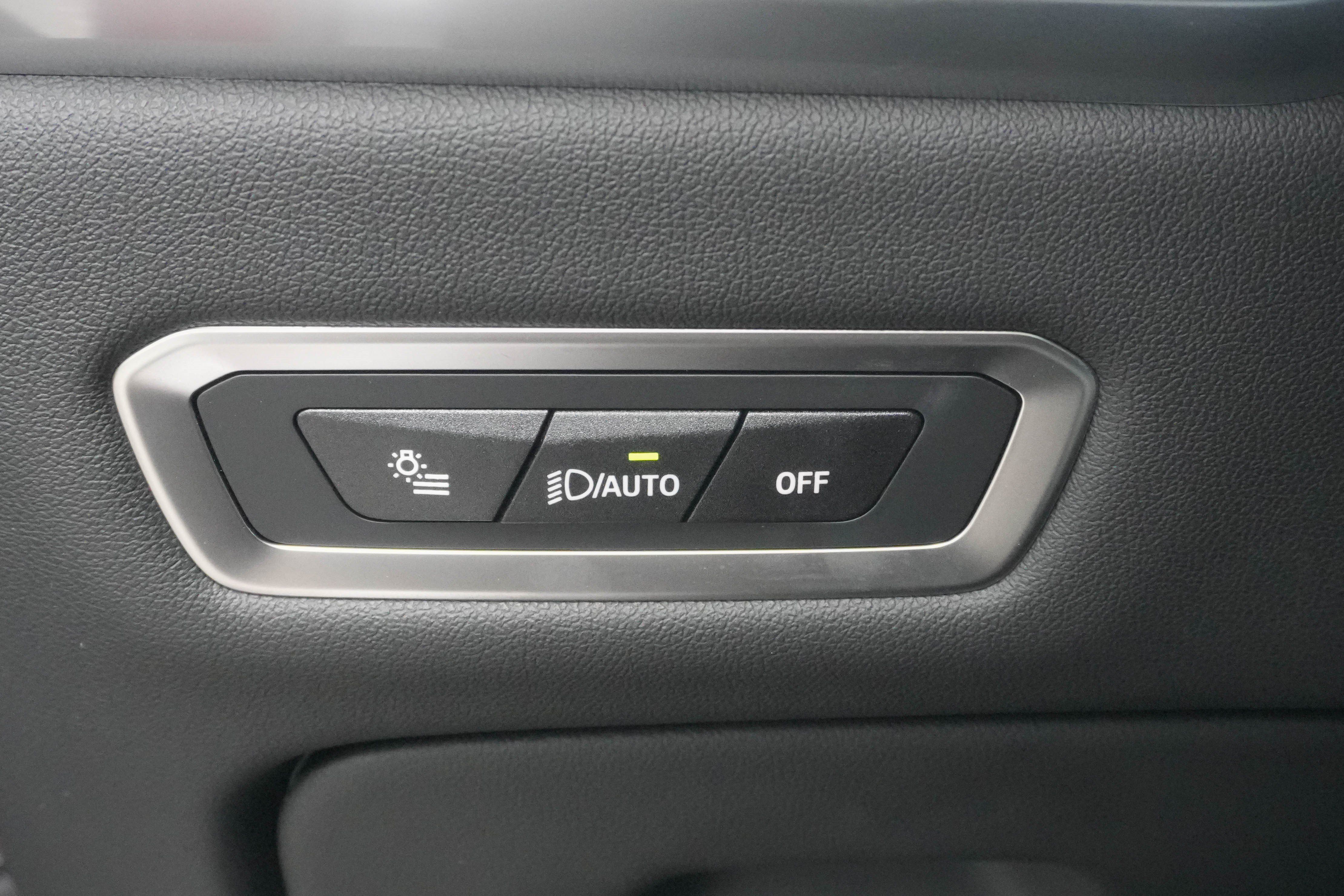 Certified 2026 BMW X7 xDrive40i AWD/4WD image 16