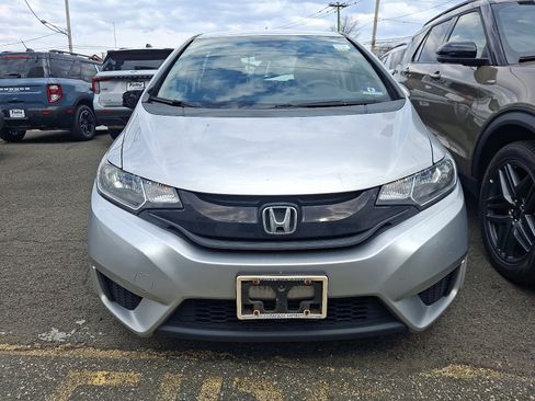 Used 2015 Honda Fit LX image 2