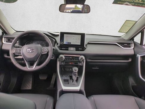 Used 2025 Toyota RAV4 XLE Premium image 18