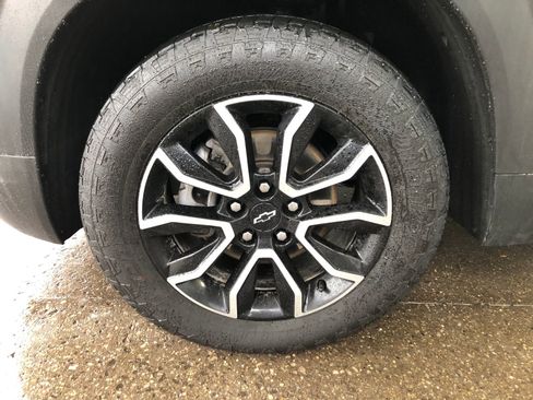 Used 2025 Chevrolet TrailBlazer ACTIV w/ Convenience Package image 4