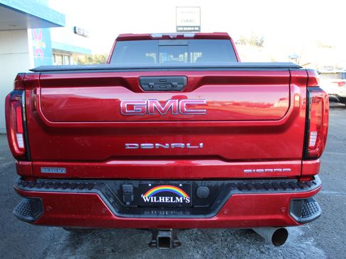 Used 2023 GMC Sierra 2500 Denali w/ Denali Ultimate Package image 4