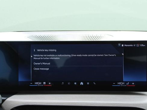 Used 2025 BMW 330i Sedan image 19