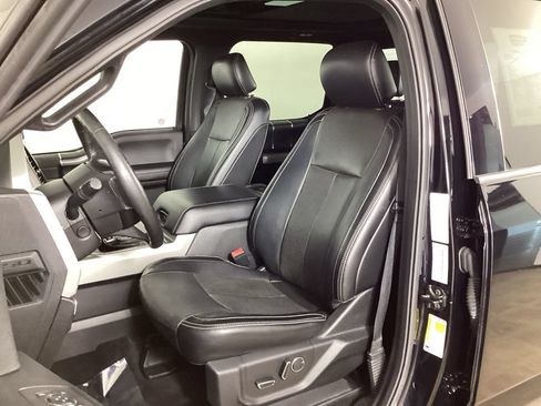Certified 2018 Ford F150 Lariat w/ Equipment Group 502A Luxury AWD/4WD image 28
