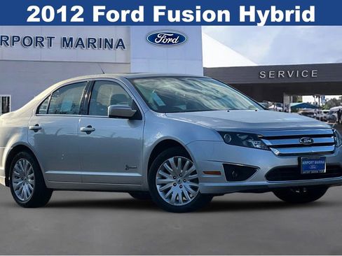 Used 2012 Ford Fusion Hybrid image 2