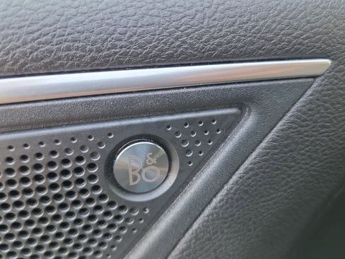 Used 2024 Ford Edge Titanium image 21