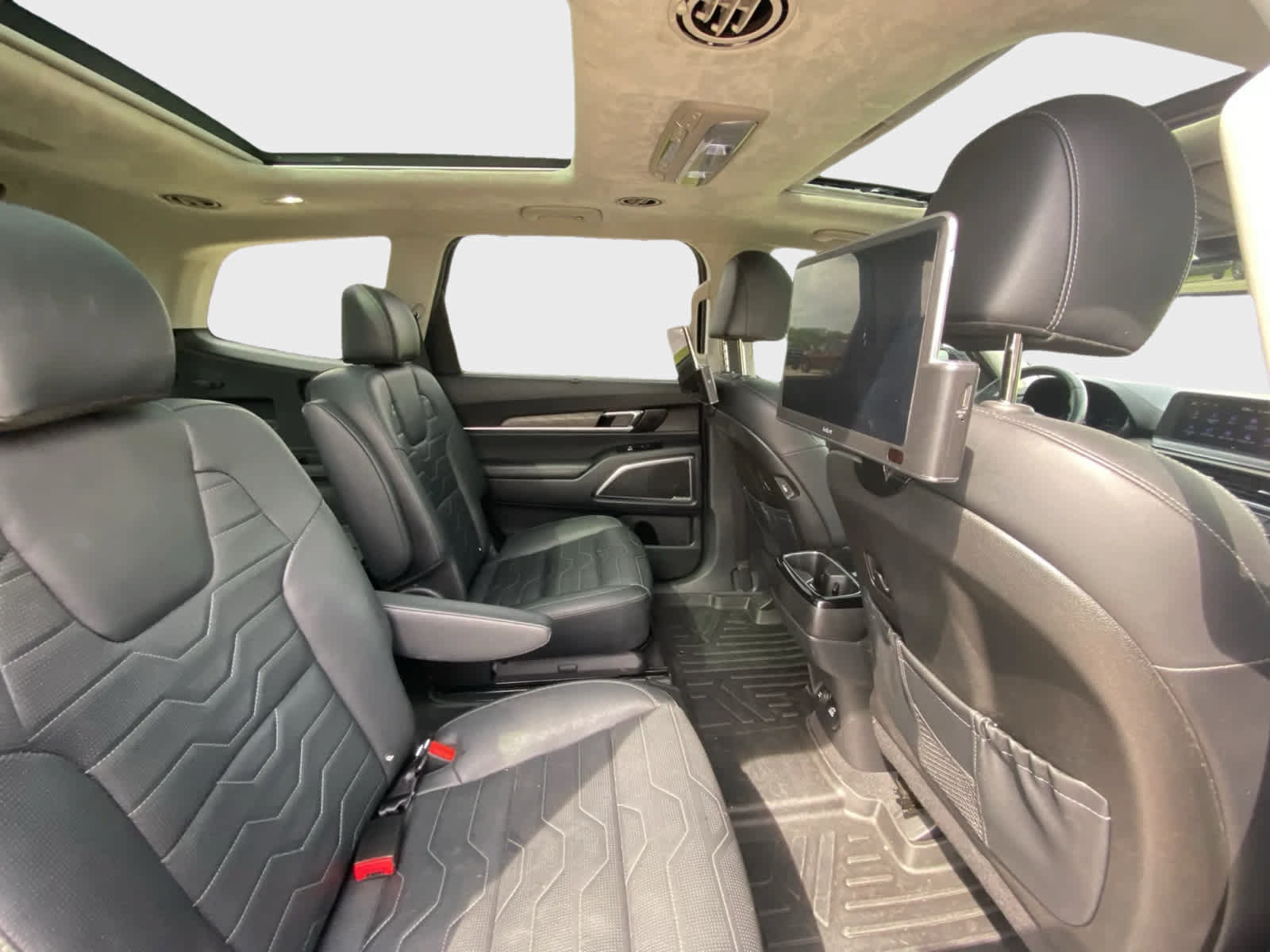 Used 2022 Kia Telluride SX w/ SX Prestige Package AWD/4WD image 14