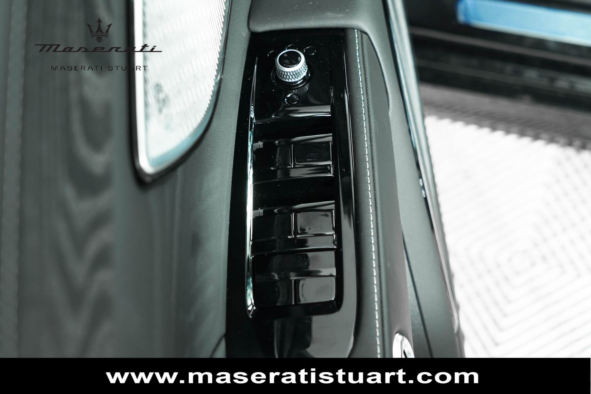 Used 2025 Maserati Grecale Modena AWD/4WD image 21