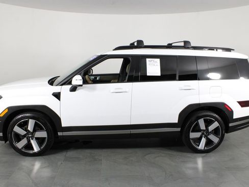 Used 2025 Hyundai Santa Fe Limited FWD image 12