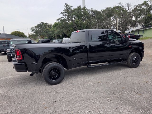 New 2027 RAM 3500 Big Horn AWD/4WD image 9
