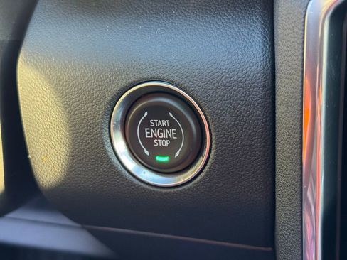 New 2026 GMC Acadia Elevation image 26