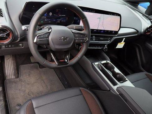 New 2026 Chevrolet Equinox EV RS image 9