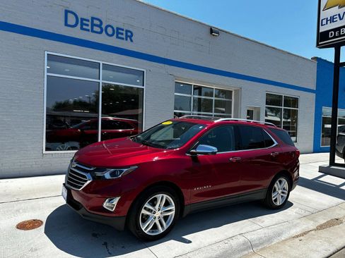 Used 2020 Chevrolet Equinox Premier image 1