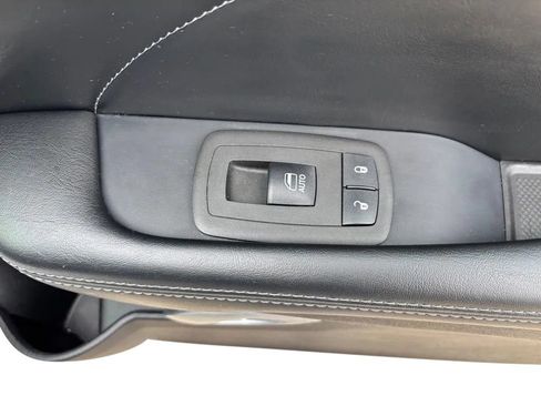 Used 2021 Dodge Challenger R/T Scat Pack RWD image 27