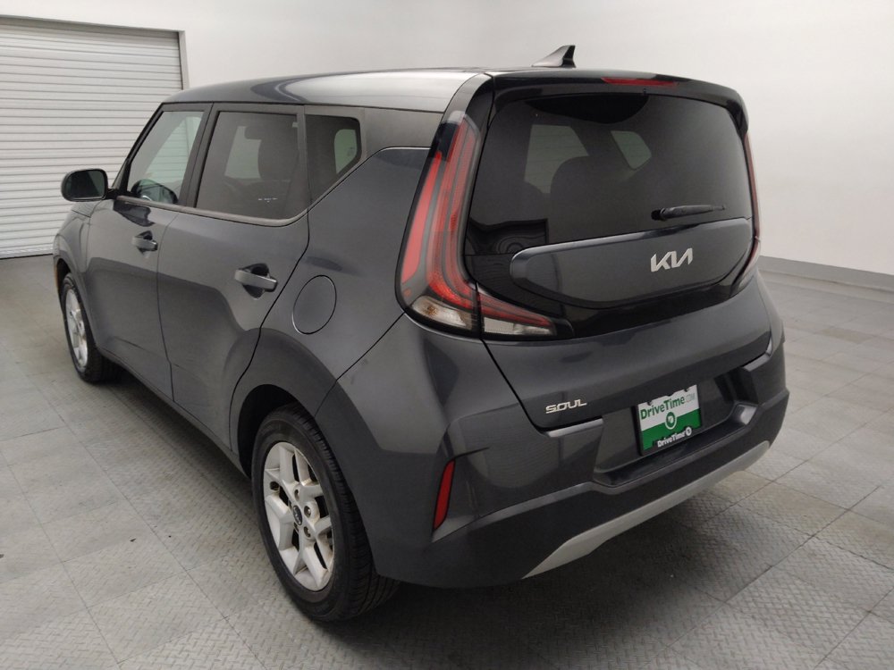 Used 2023 Kia Soul LX w/ Option Group 015 FWD image 5