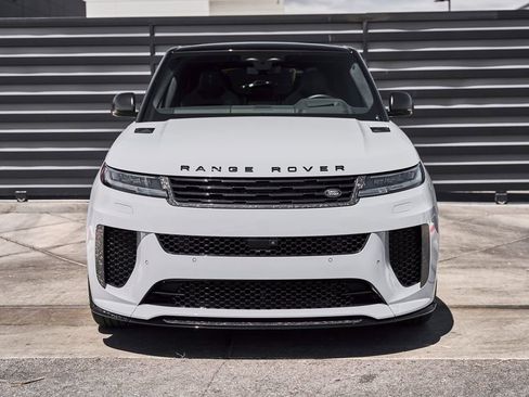 Used 2026 Land Rover Range Rover Sport SV AWD/4WD image 18